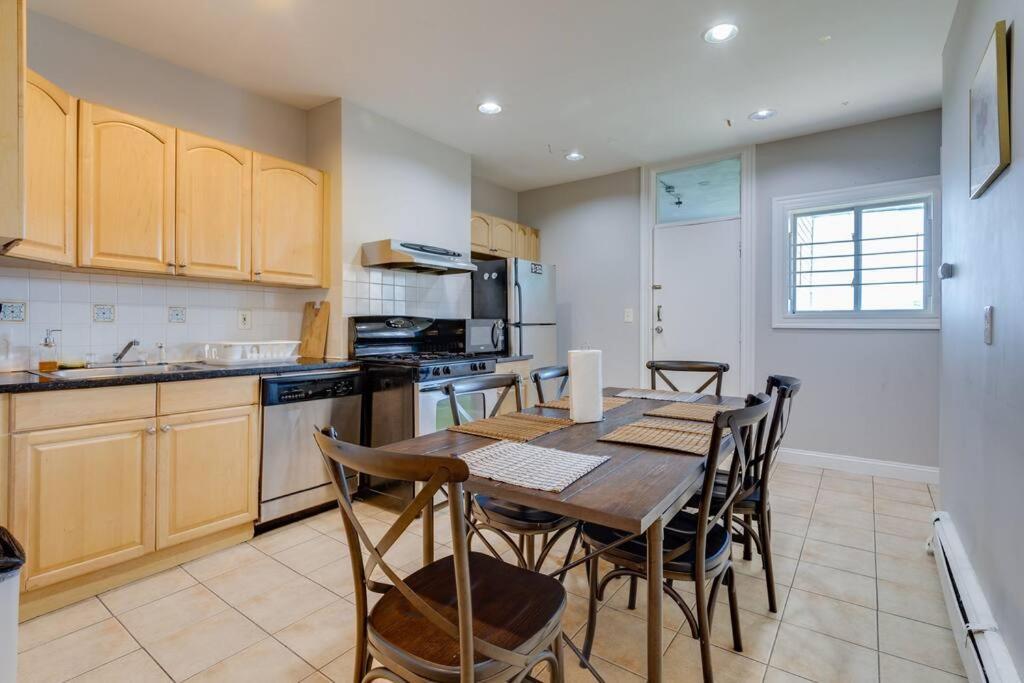 New! Boston Condo Near Mbta, 3Mi To Fenway ! 외부 사진
