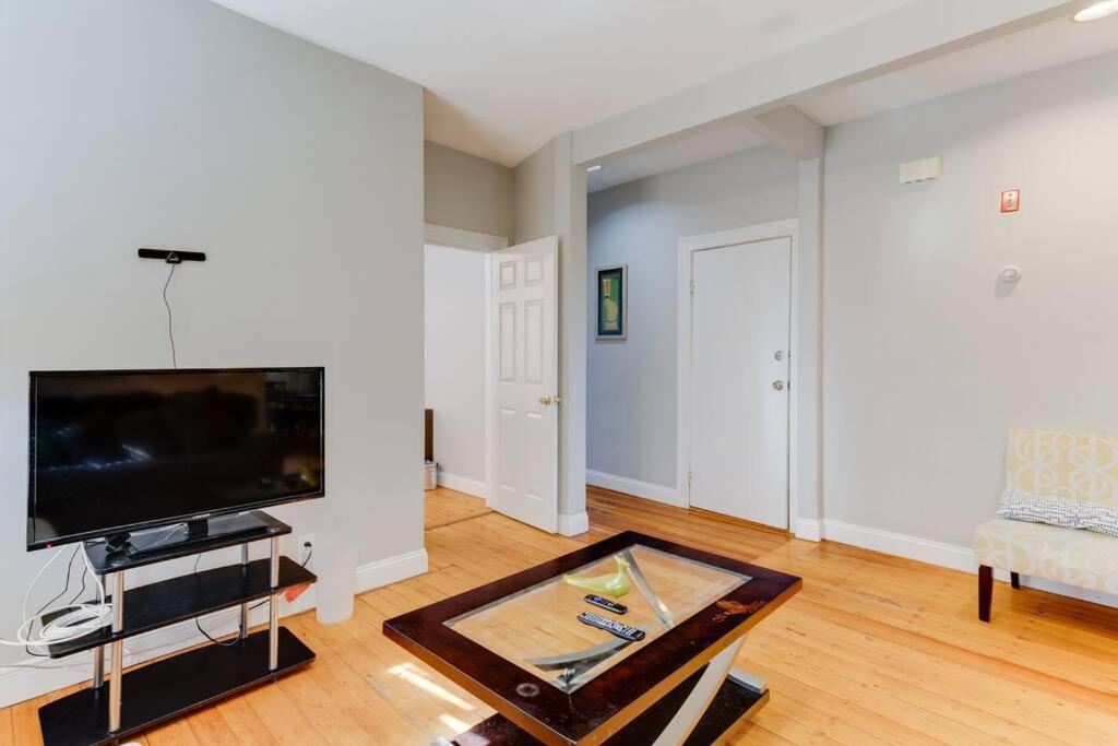 New! Boston Condo Near Mbta, 3Mi To Fenway ! 외부 사진